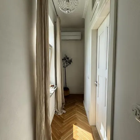 A Cozy And Bright In Supilinn Apartment Tartu